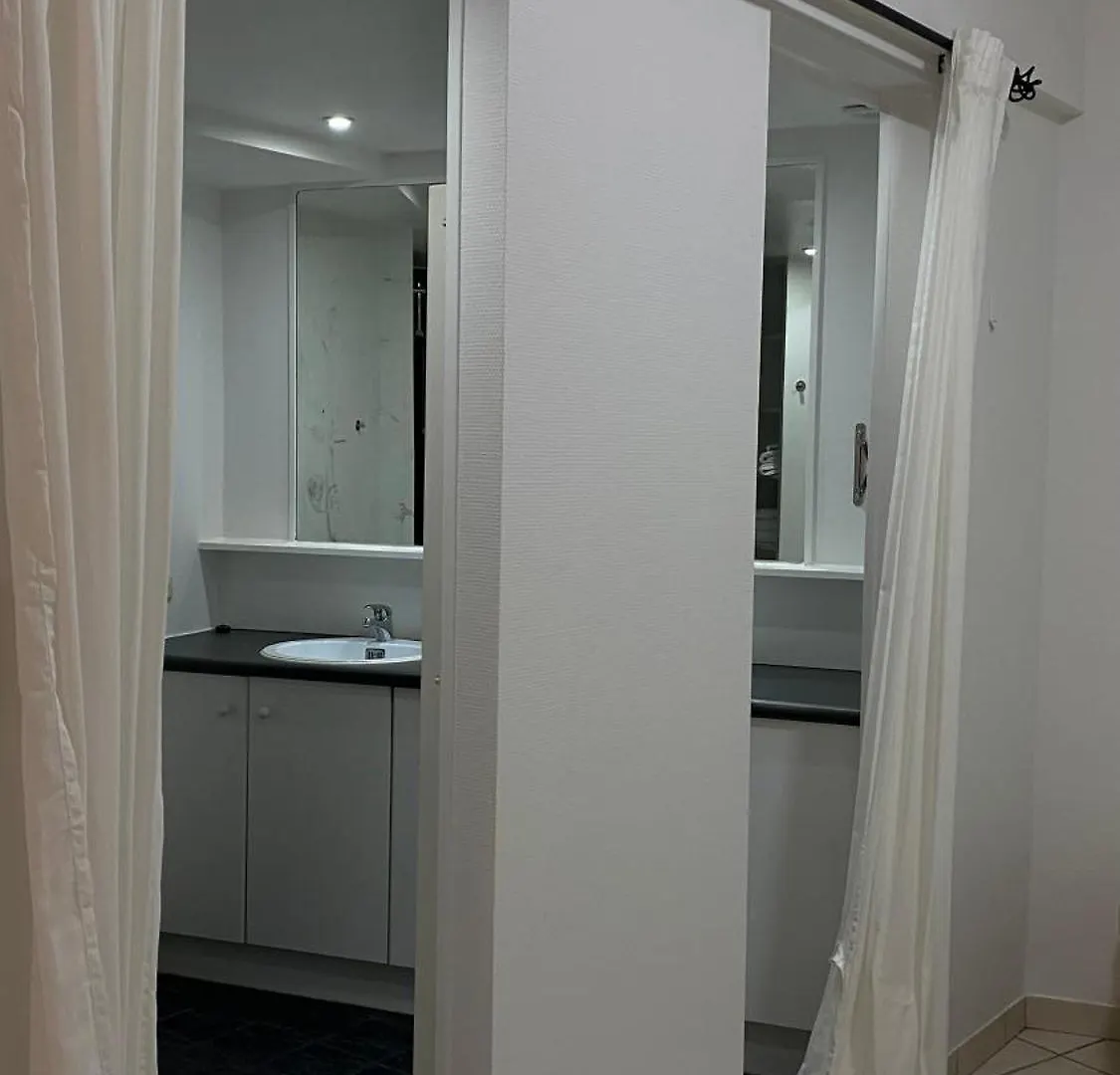 Appartement Antwerpen-Zuid 0*, Antwerp Belgium